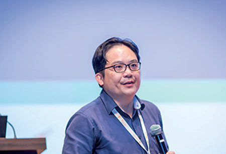 Data Science and Artificial Intelligence in Healthcare